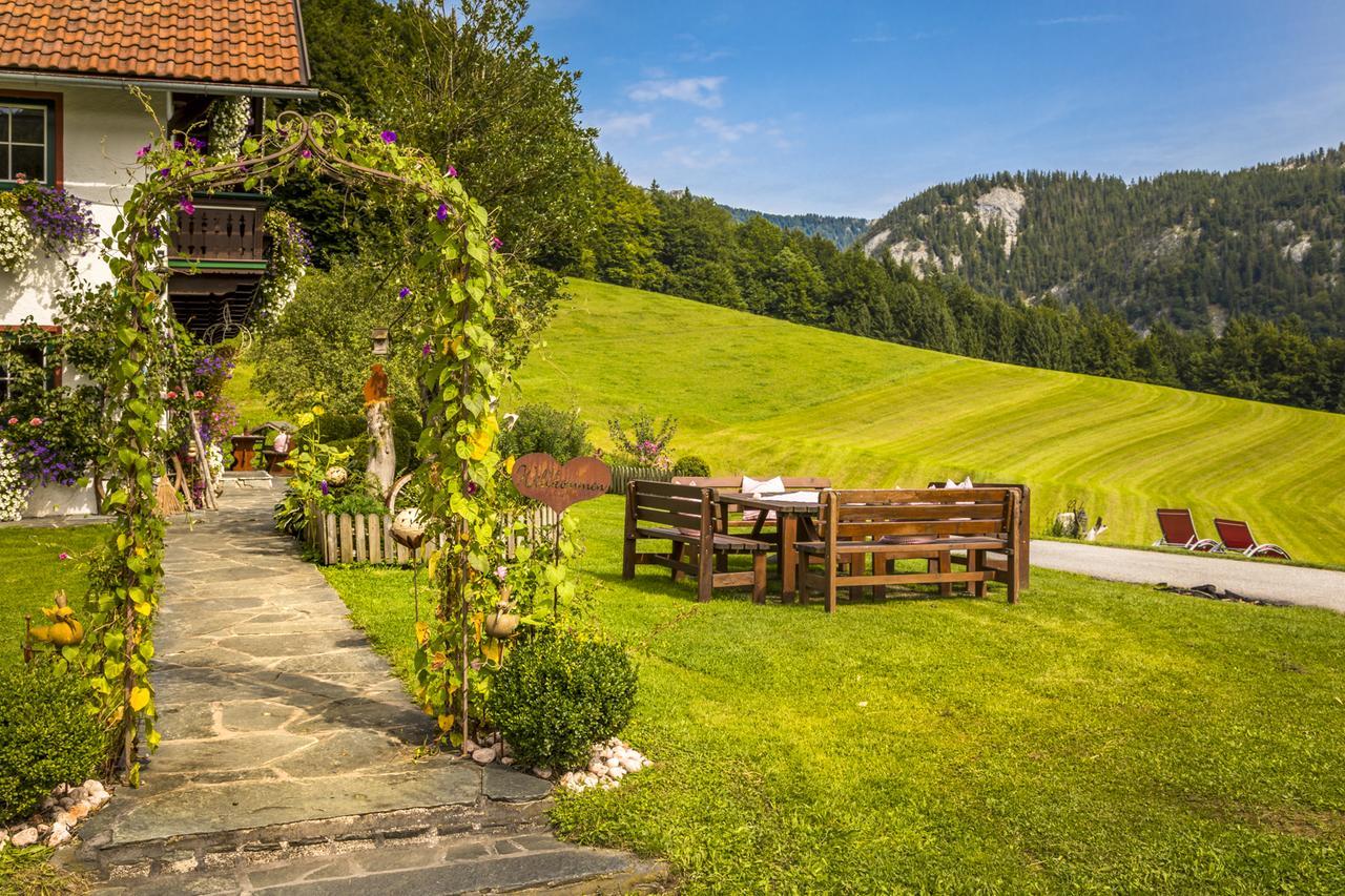 Wohlfuehlbauernhof Bambichlhof Villa Fuschl am See Exterior photo